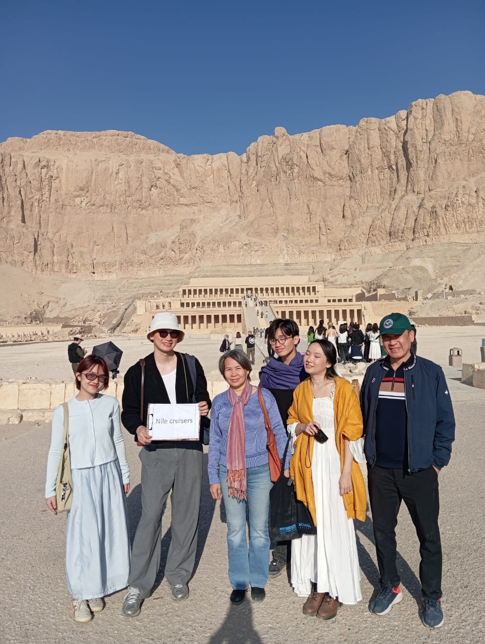 Cleopatra Travel Guests
